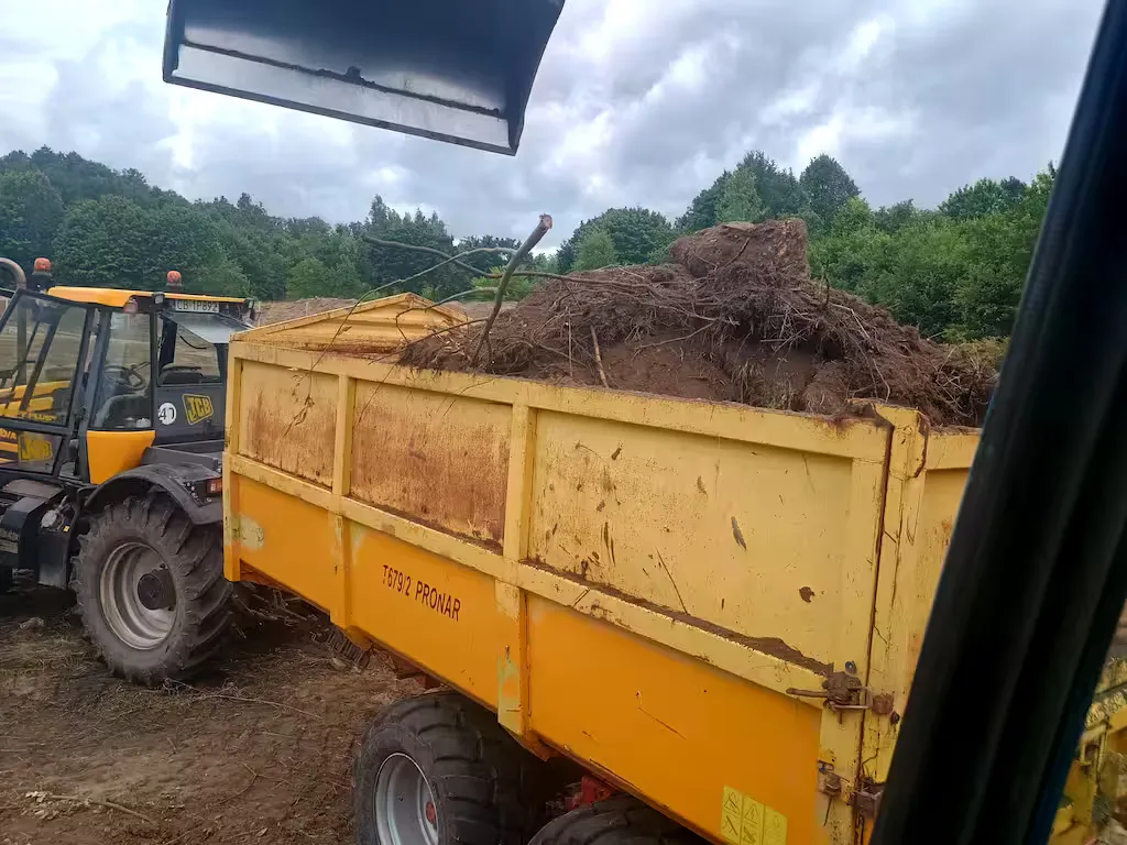 JCB Fasttrac PIOTRKOP Chojnice - zdjęcie 2