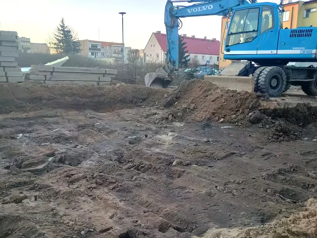 Koparka kołowa PIOTRKOP Chojnice - zdjęcie 4