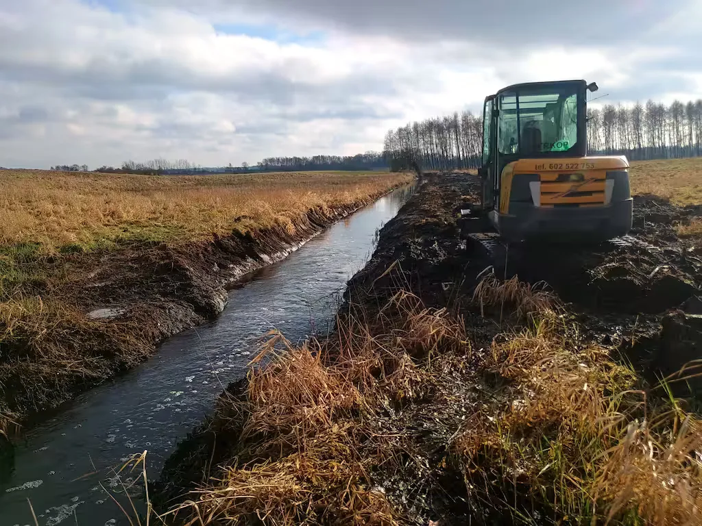 Minikoparka Volvo PIOTRKOP Chojnice - zdjęcie 3
